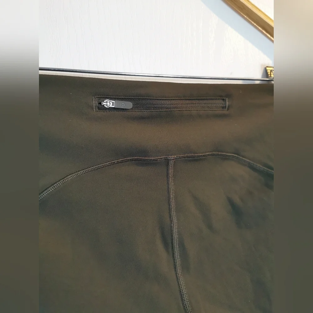 Lululemon Speed Up Tight DWR 28"Dark Olive size 6 - Picture 11 of 11